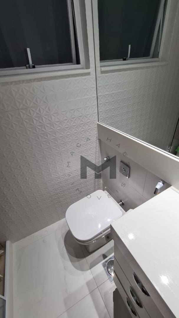 Apartamento à venda com 3 quartos, 130m² - Foto 4