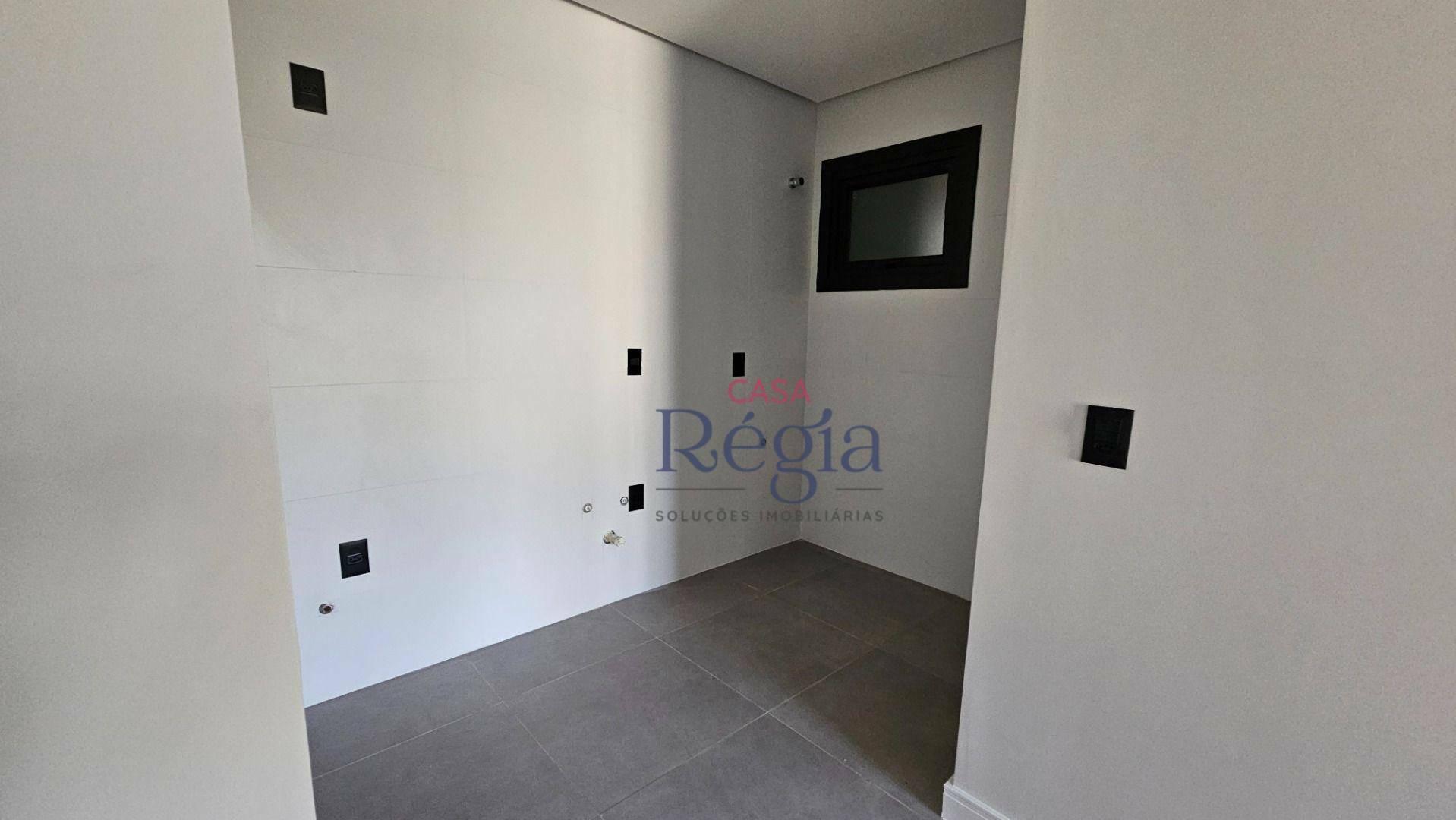 Apartamento à venda com 2 quartos, 66m² - Foto 13