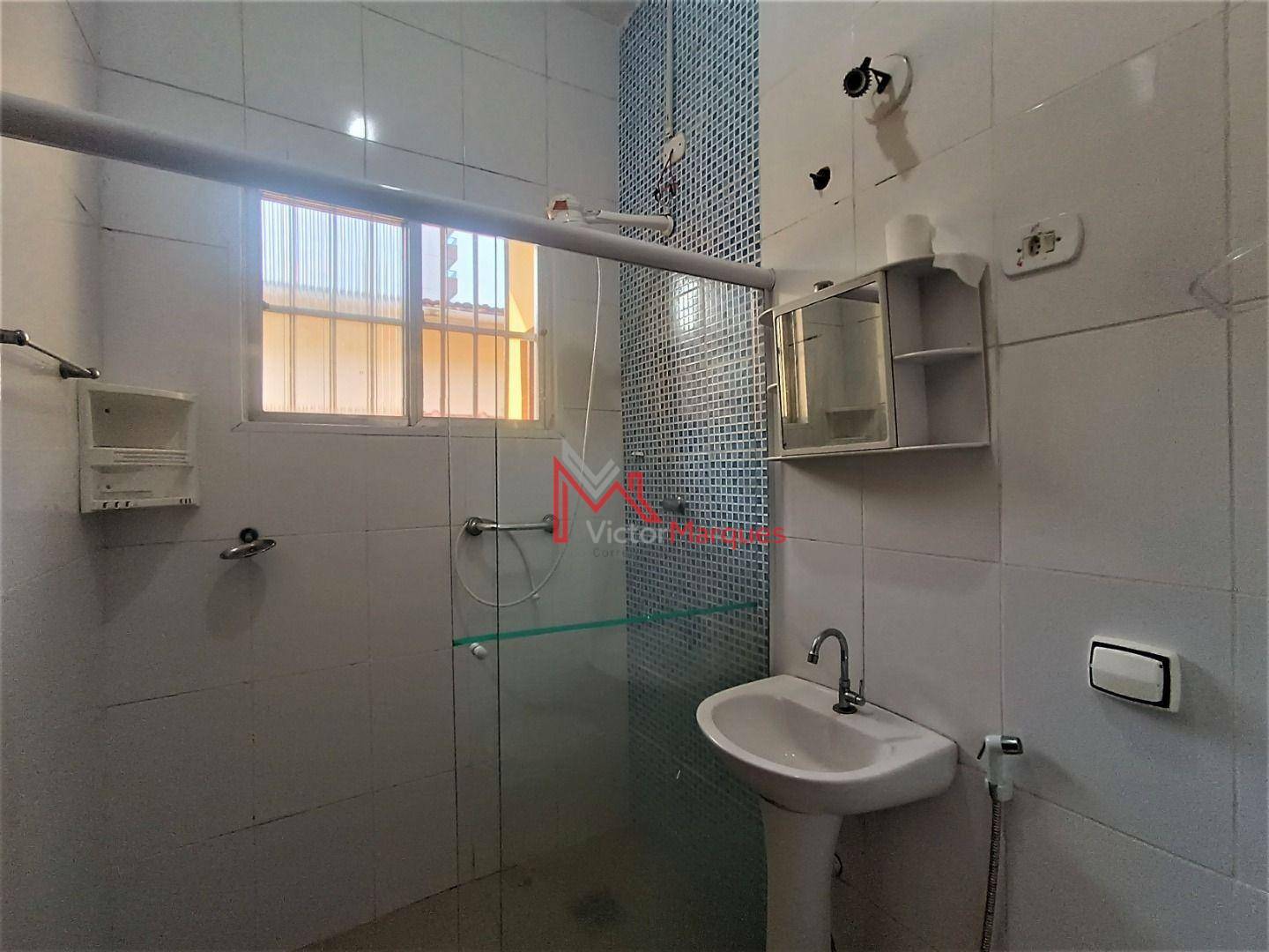 Casa para alugar com 2 quartos, 88m² - Foto 23