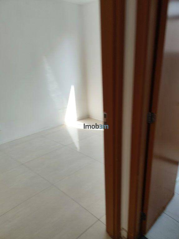 Apartamento à venda com 2 quartos, 41m² - Foto 12