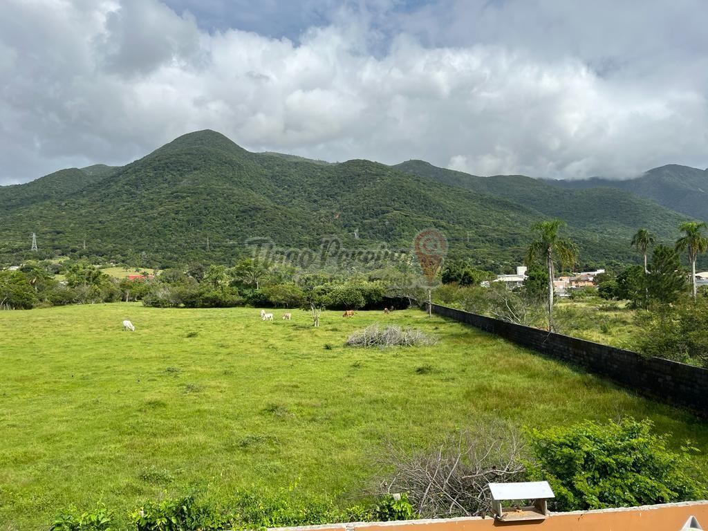 Casa à venda com 4 quartos, 300m² - Foto 25