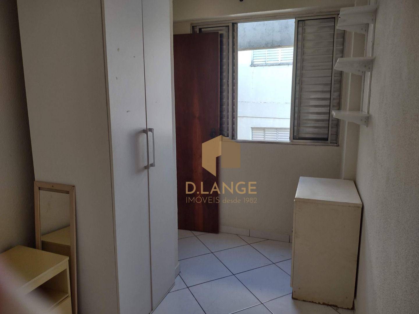 Apartamento à venda com 2 quartos, 70m² - Foto 11