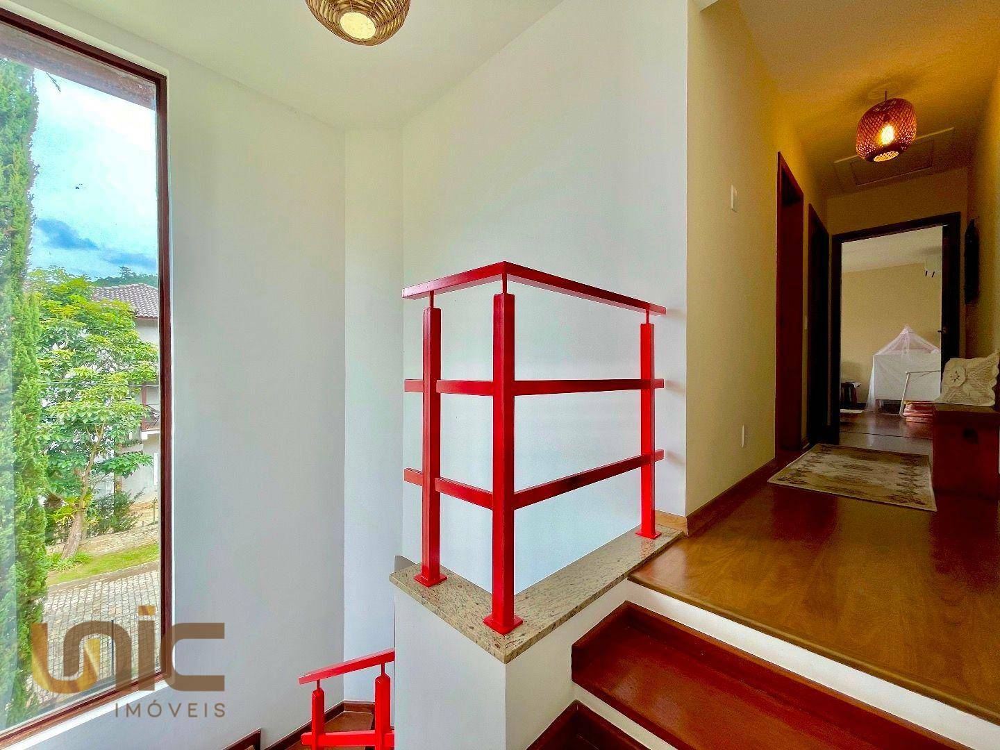 Casa de Condomínio à venda com 3 quartos, 220m² - Foto 19
