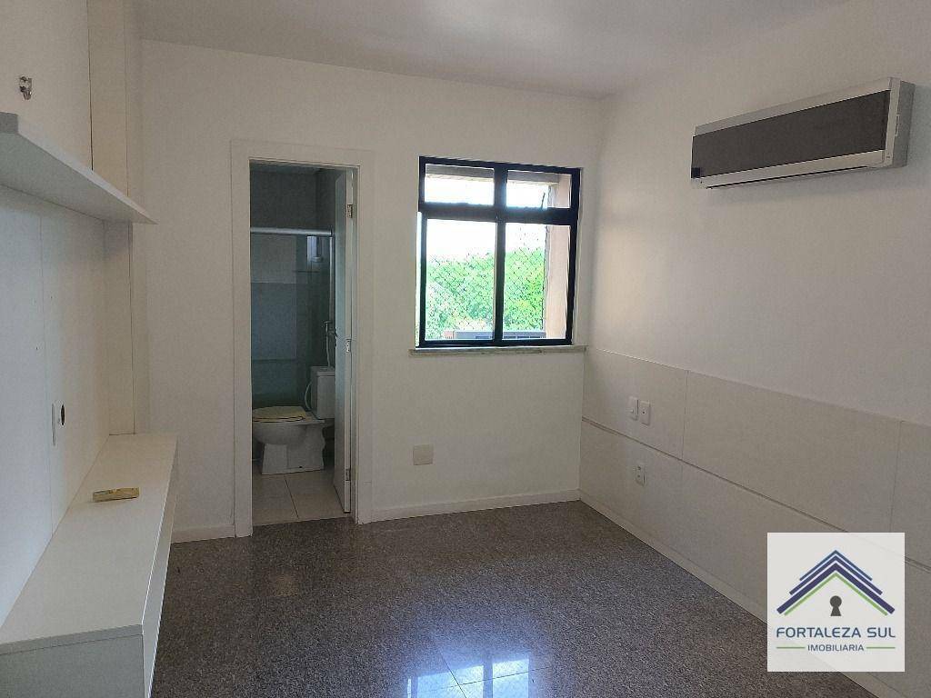 Apartamento à venda com 3 quartos, 146m² - Foto 12