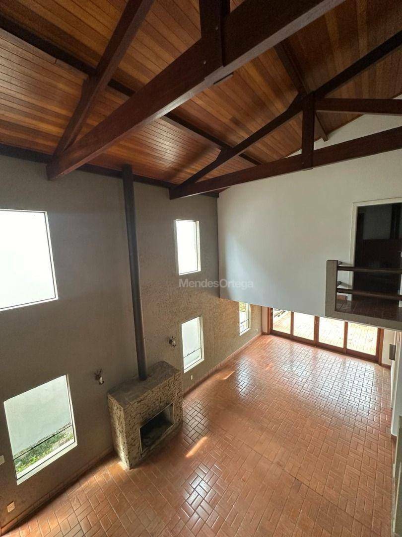 Casa de Condomínio à venda e aluguel com 5 quartos, 305m² - Foto 20