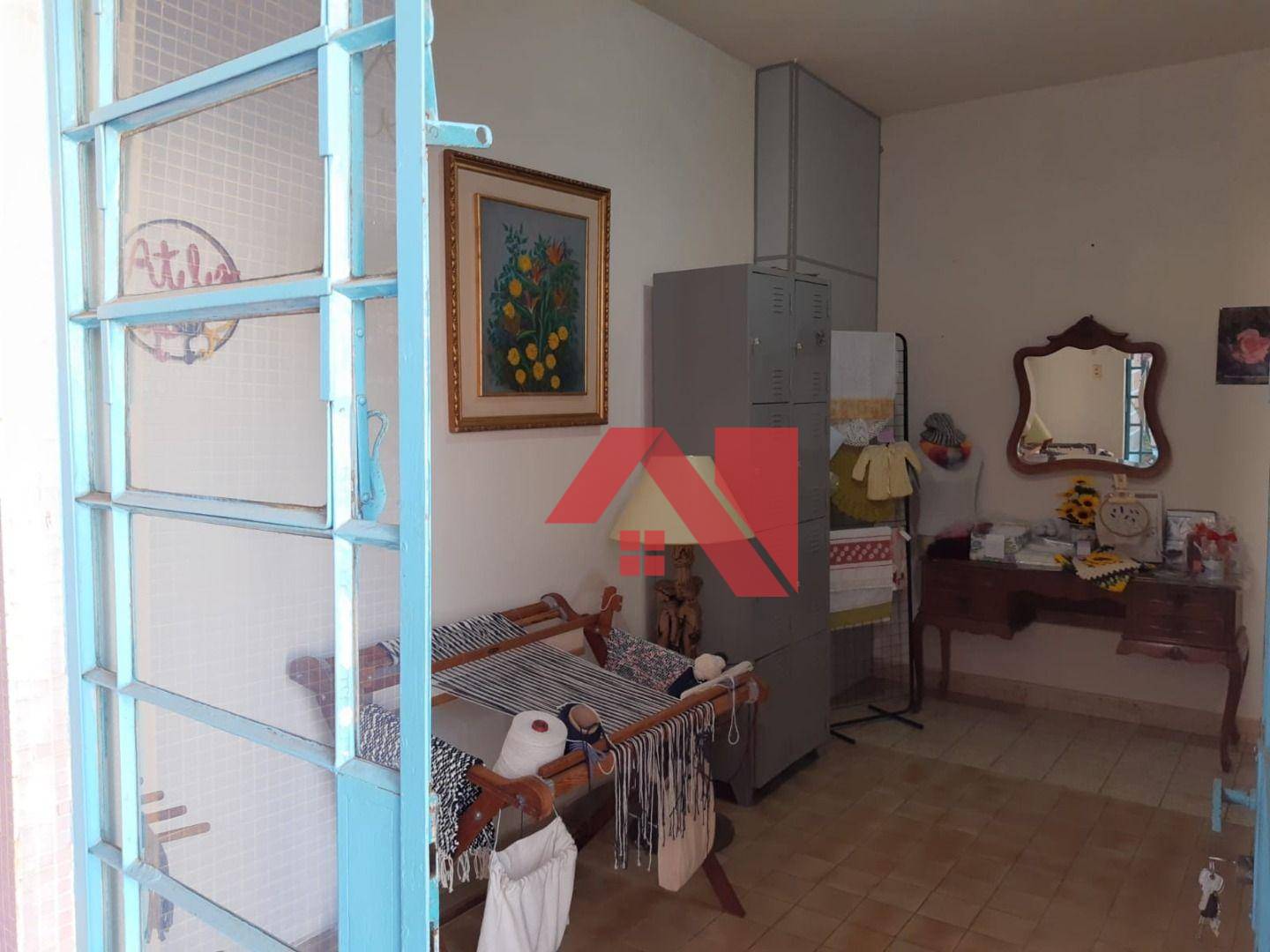 Casa à venda com 8 quartos, 302m² - Foto 16