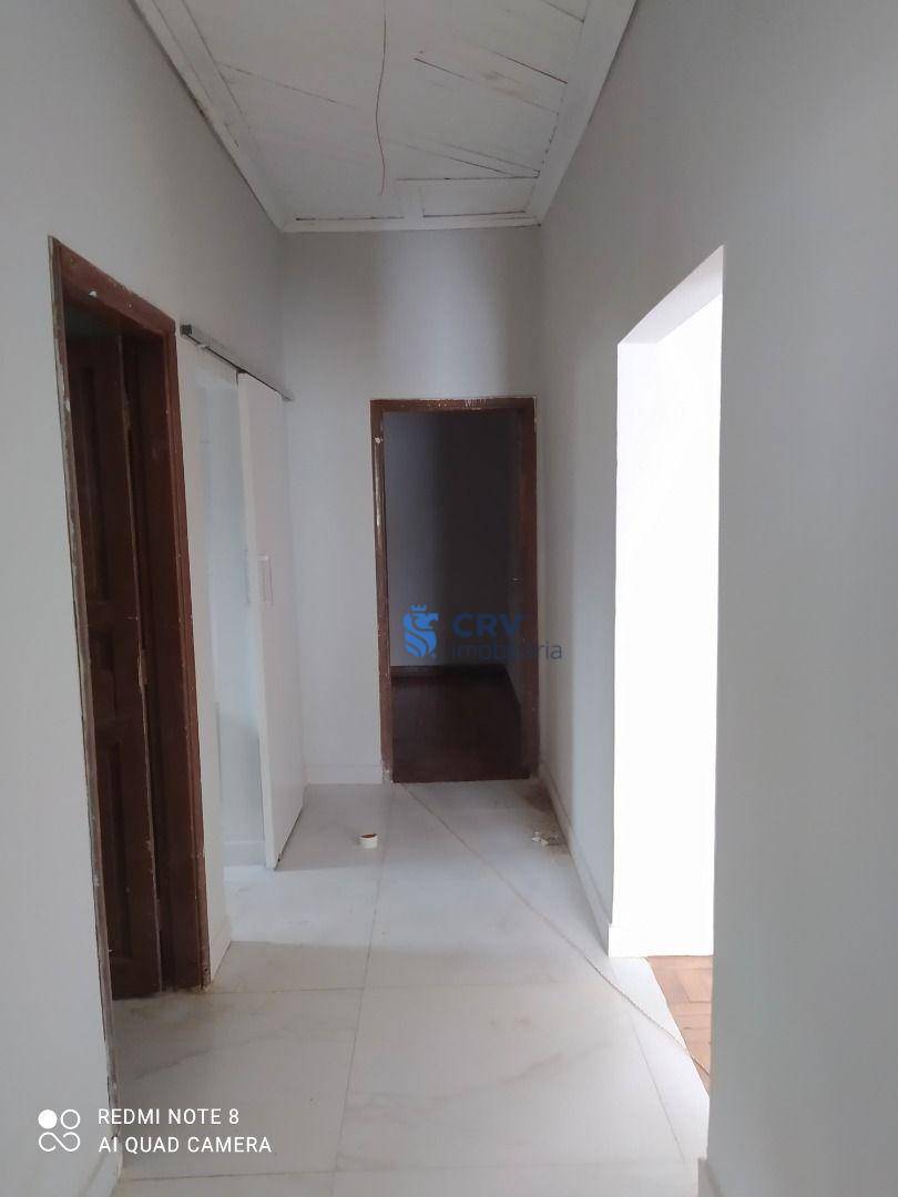 Casa para alugar com 3 quartos, 210m² - Foto 8