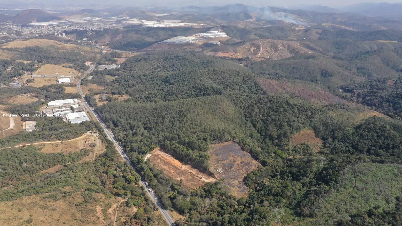 Terreno à venda, 61000m² - Foto 2