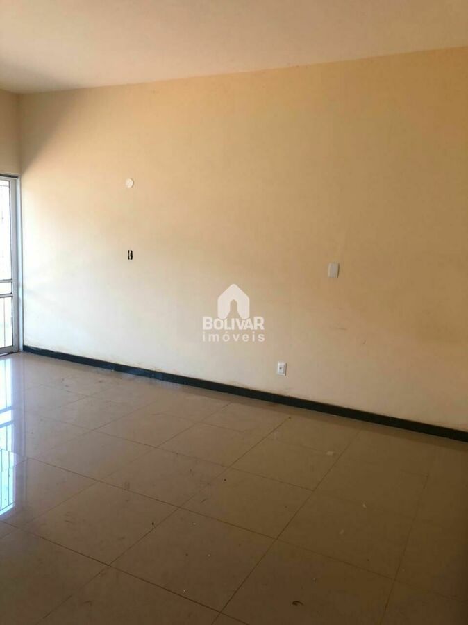 Casa à venda com 3 quartos, 250m² - Foto 10