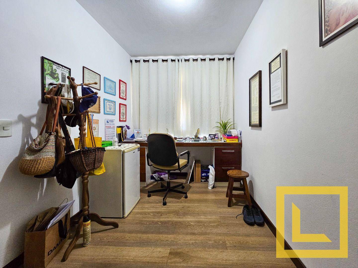 Casa à venda com 3 quartos, 322m² - Foto 19