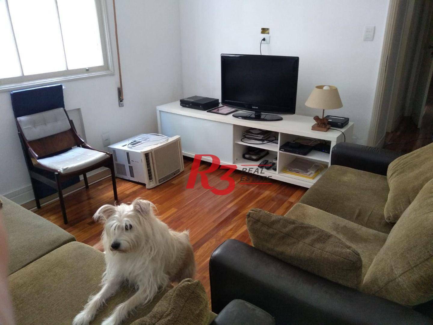 Apartamento à venda com 3 quartos, 139m² - Foto 2