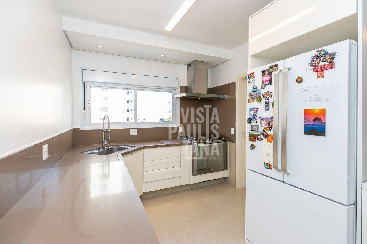 Apartamento à venda com 3 quartos, 187m² - Foto 22