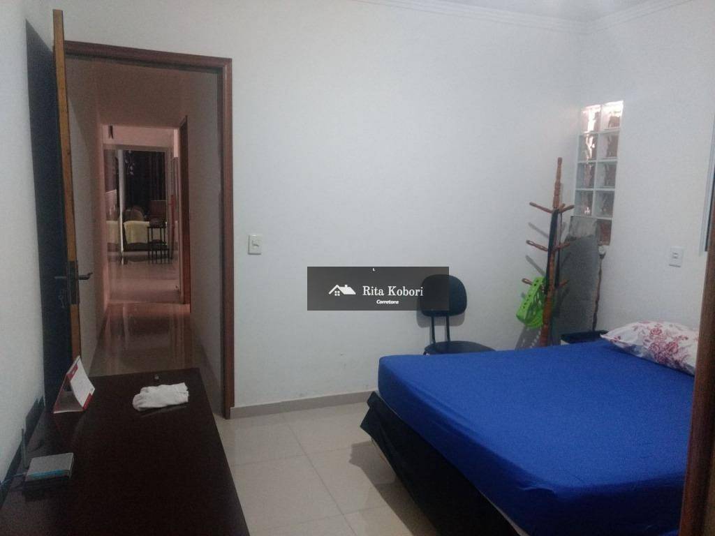 Casa à venda com 2 quartos, 94m² - Foto 12