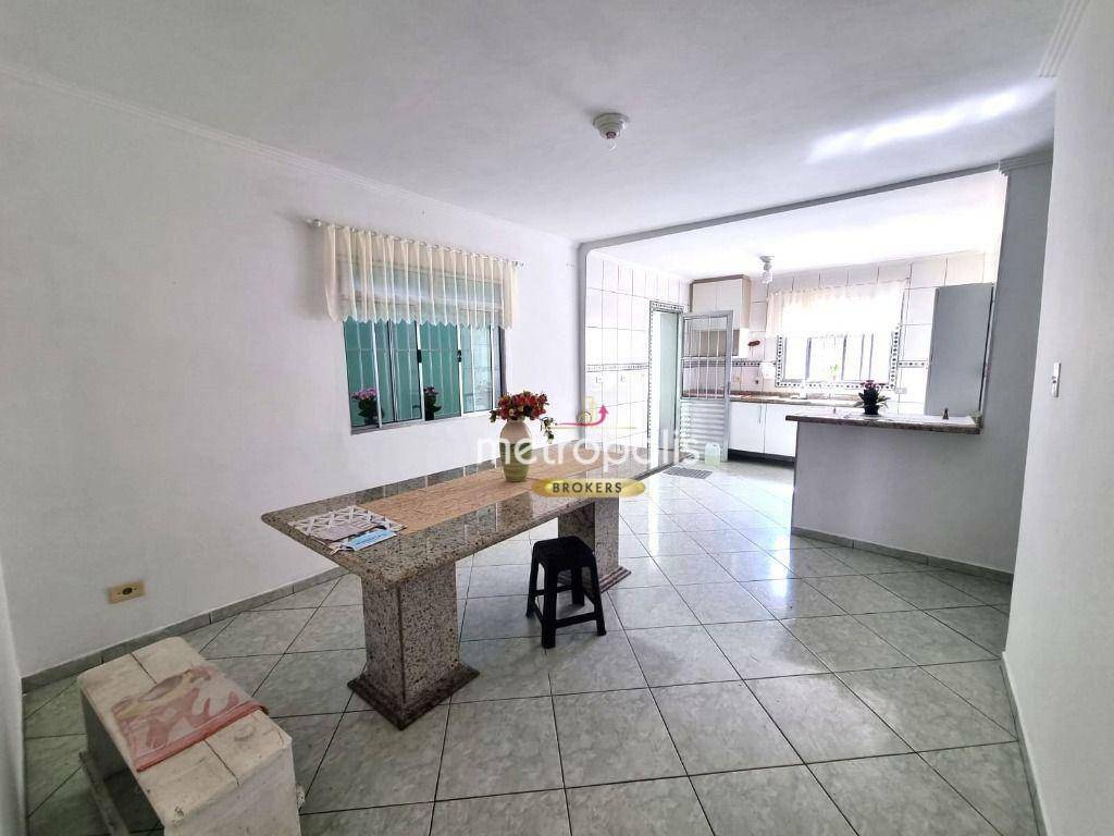 Casa à venda com 3 quartos, 182m² - Foto 9