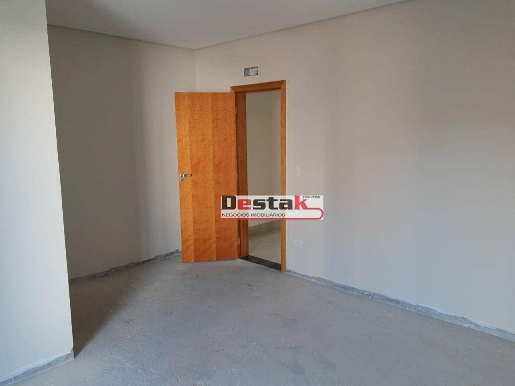 Sobrado à venda com 3 quartos, 194m² - Foto 11