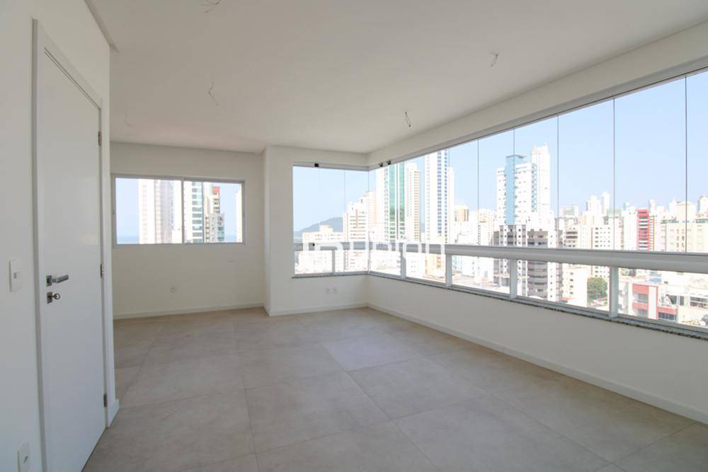 Cobertura à venda com 4 quartos, 260m² - Foto 5