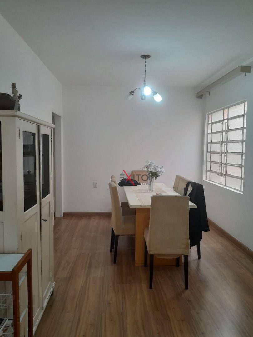 Casa à venda com 3 quartos, 263M2 - Foto 1