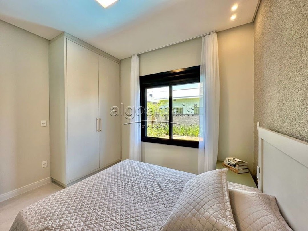 Casa de Condomínio à venda com 4 quartos, 201m² - Foto 35