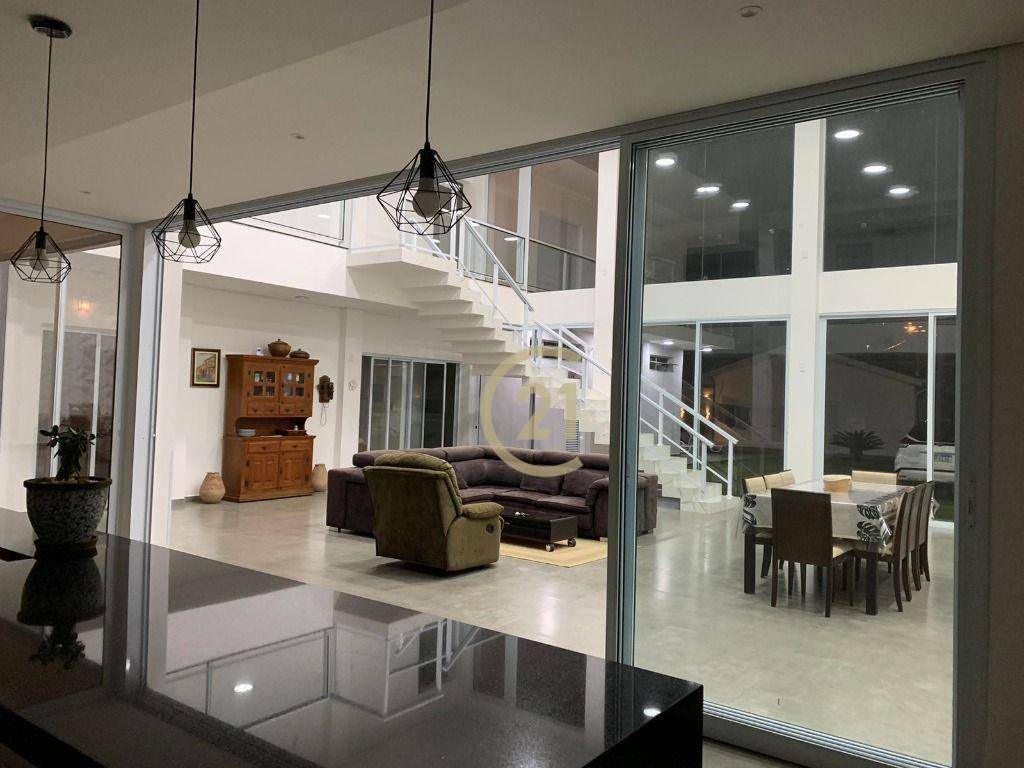 Casa à venda com 5 quartos, 585m² - Foto 6