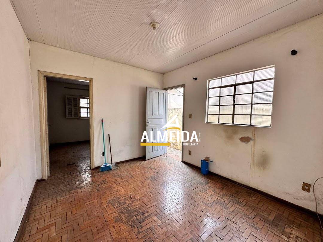 Casa, 1 quarto, 67 m² - Foto 2