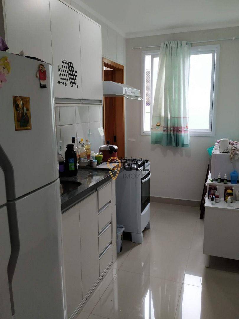 Apartamento à venda com 2 quartos, 50m² - Foto 3