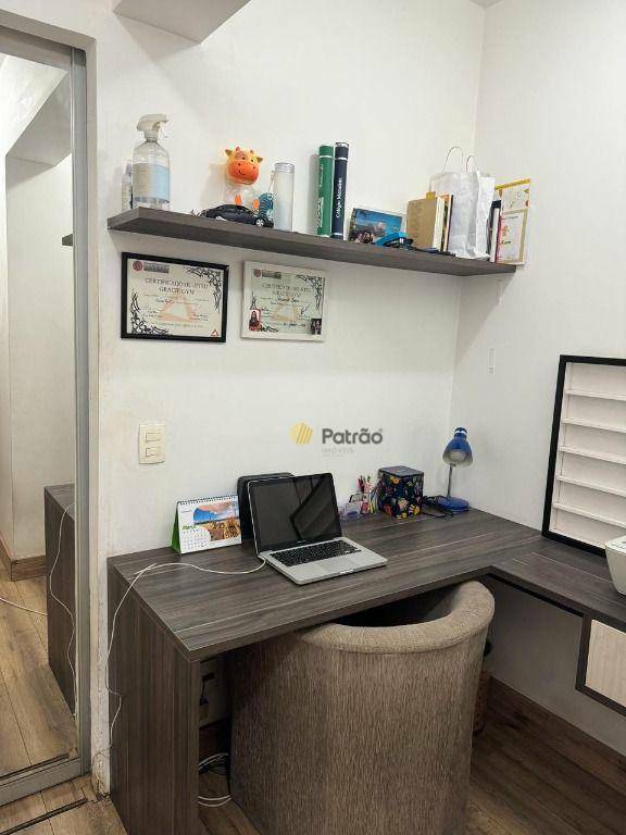 Apartamento à venda com 3 quartos, 107m² - Foto 19