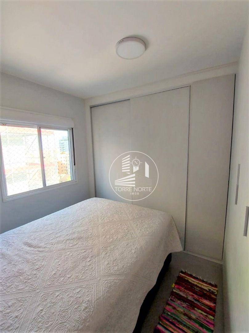 Apartamento à venda com 1 quarto, 38m² - Foto 12