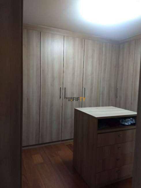 Apartamento à venda com 3 quartos, 234m² - Foto 9