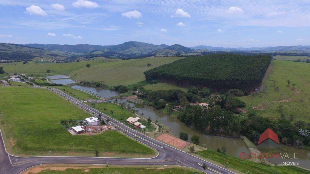 Casa de Condomínio à venda com 4 quartos, 338m² - Foto 52