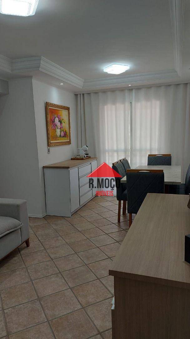 Apartamento à venda com 3 quartos, 70m² - Foto 8