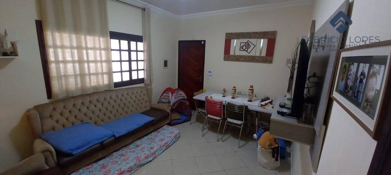 Casa à venda com 3 quartos, 150m² - Foto 4