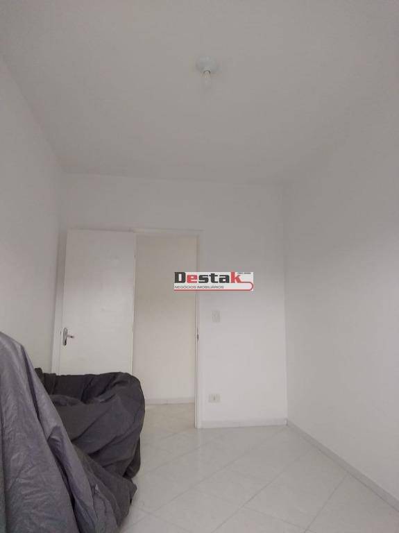 Apartamento à venda com 2 quartos, 53m² - Foto 12