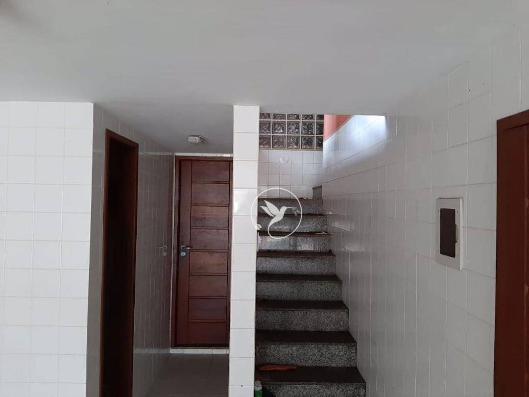 Casa à venda com 3 quartos, 220m² - Foto 36