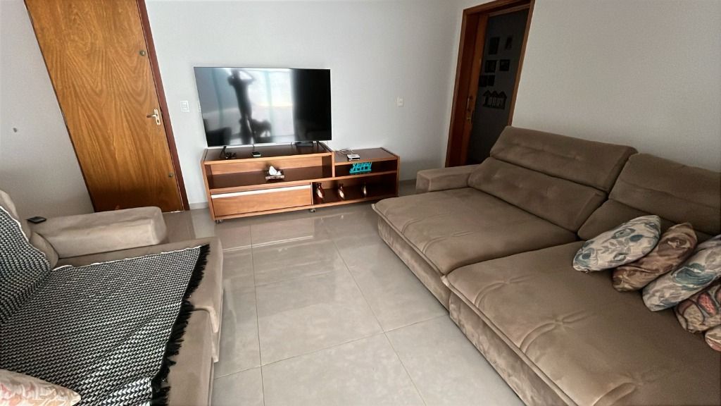 Casa à venda com 3 quartos, 380m² - Foto 26