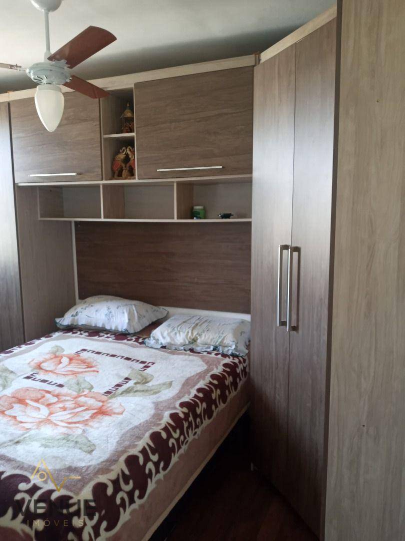 Apartamento à venda com 3 quartos, 51m² - Foto 17