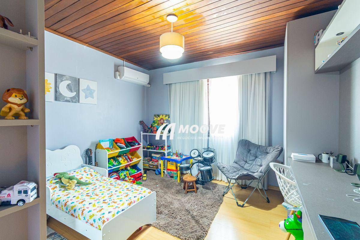 Sobrado à venda com 3 quartos, 350m² - Foto 18