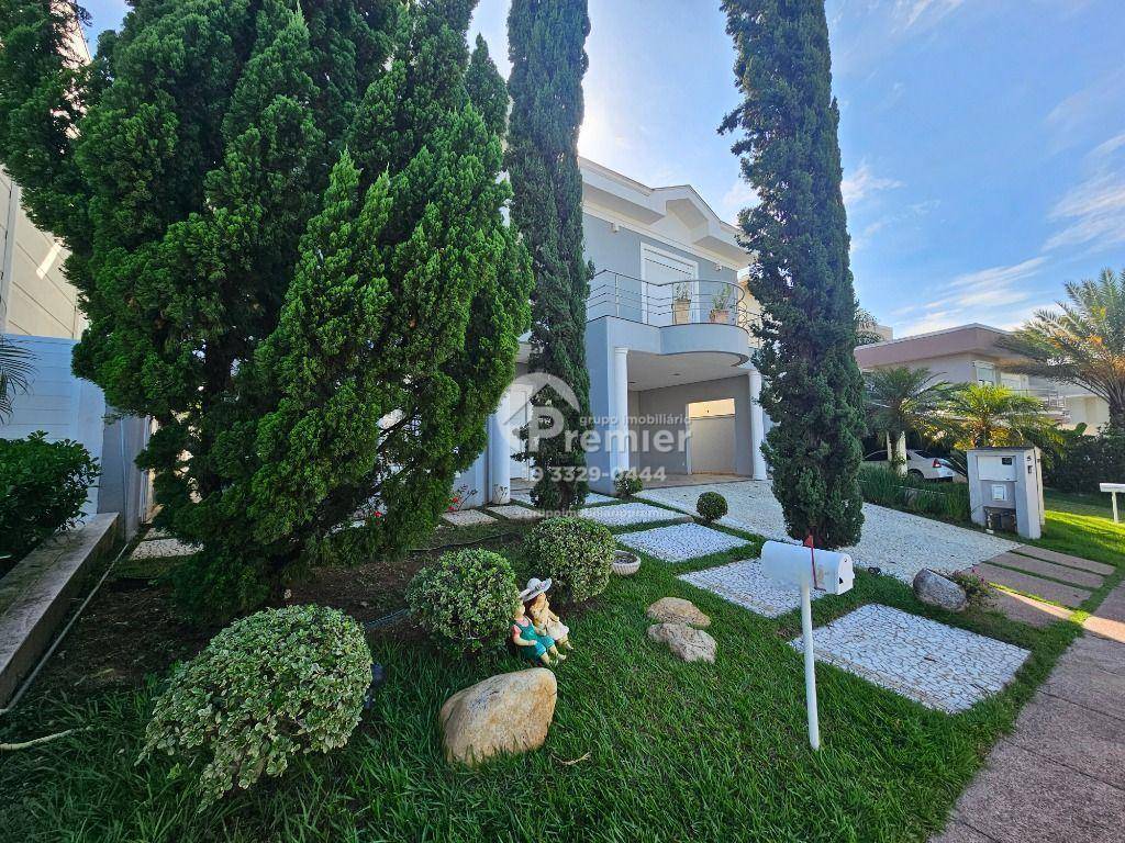 Casa de Condomínio à venda e aluguel com 3 quartos, 322m² - Foto 3