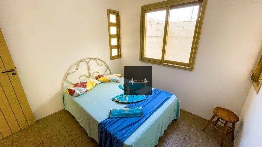 Casa à venda com 5 quartos, 300m² - Foto 16