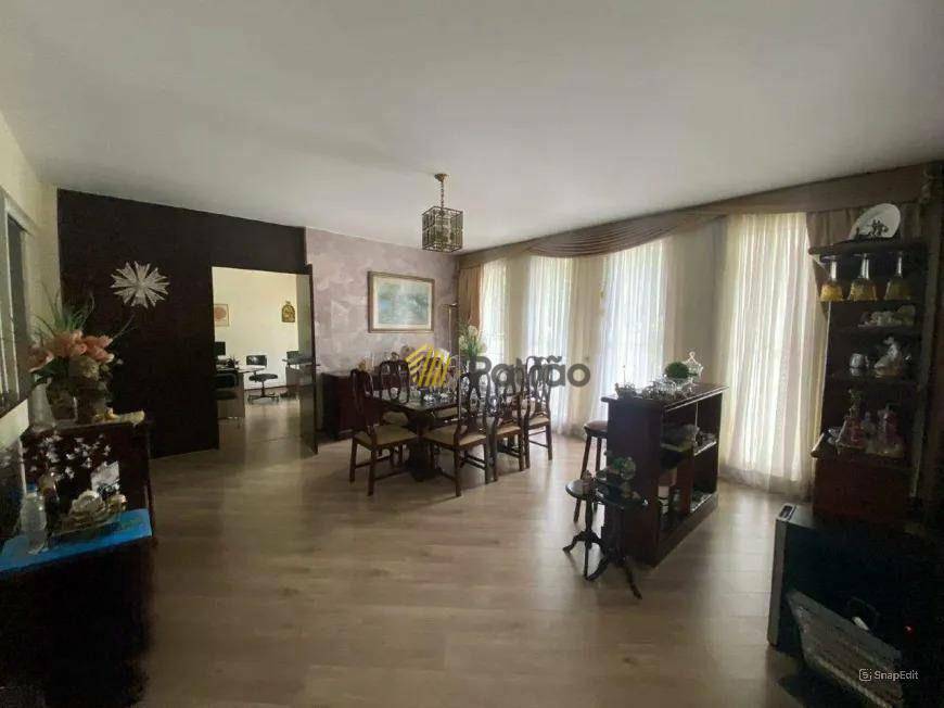 Sobrado à venda e aluguel com 4 quartos, 463m² - Foto 1