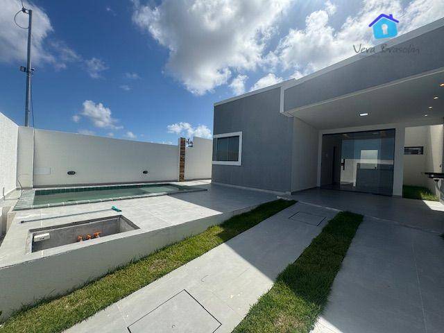 Casa à venda com 3 quartos, 8048m² - Foto 1