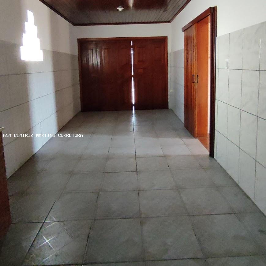 Casa à venda com 3 quartos, 373m² - Foto 7