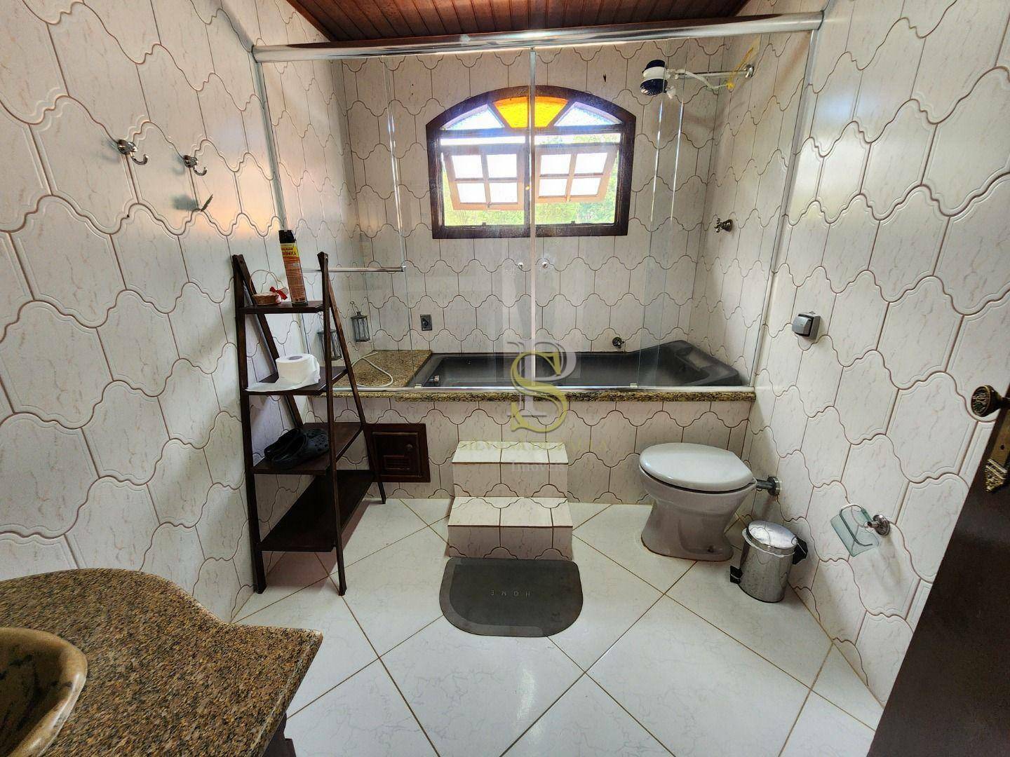 Casa à venda com 5 quartos, 350m² - Foto 35