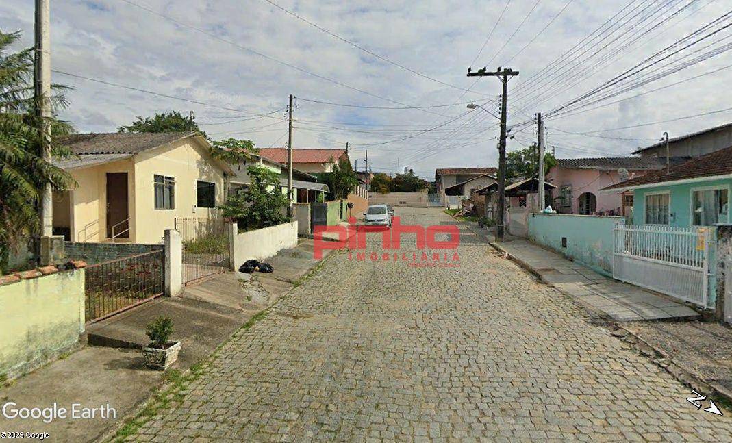 Casa à venda com 3 quartos, 189m² - Foto 3