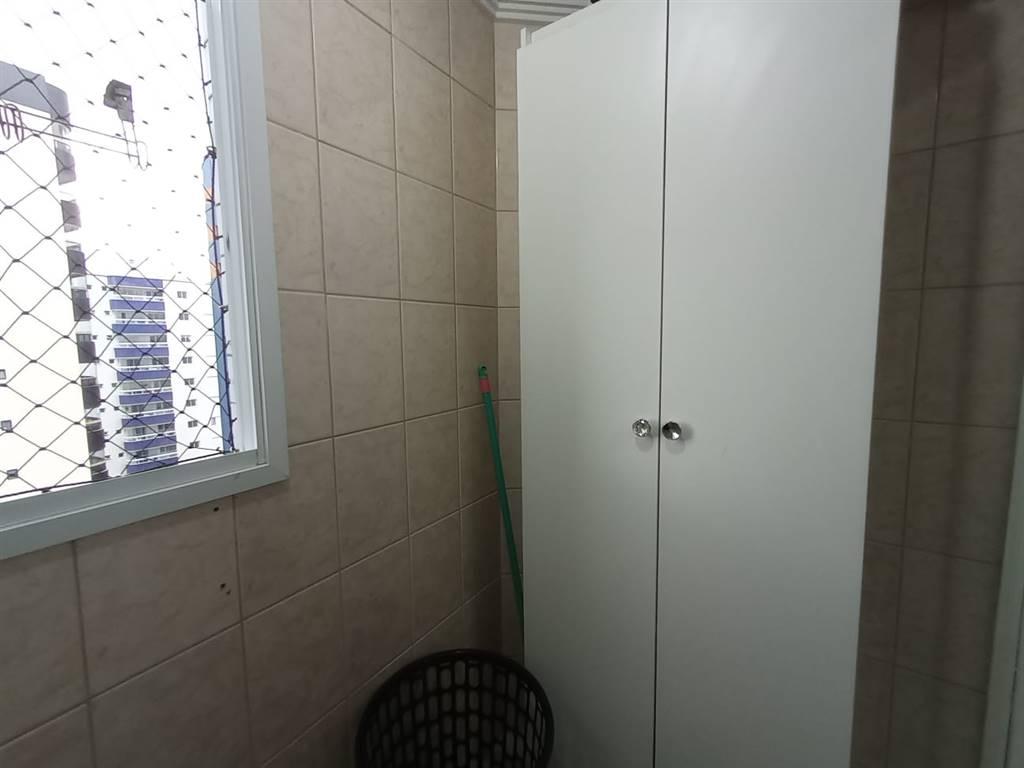 Apartamento à venda com 2 quartos, 80m² - Foto 16