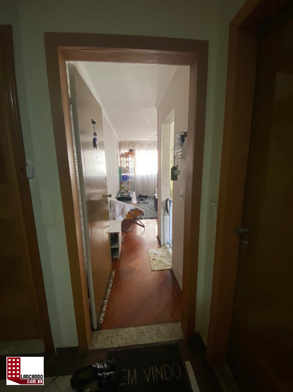 Apartamento à venda com 2 quartos, 70m² - Foto 4