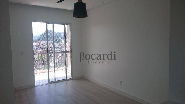 Apartamento à venda com 2 quartos, 53m² - Foto 1