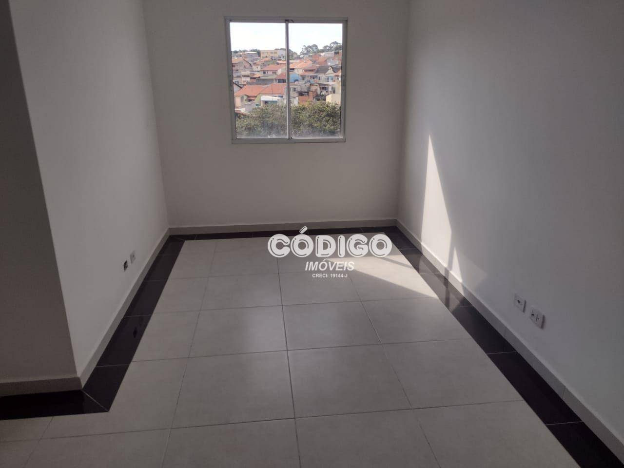 Apartamento à venda com 2 quartos, 62m² - Foto 3