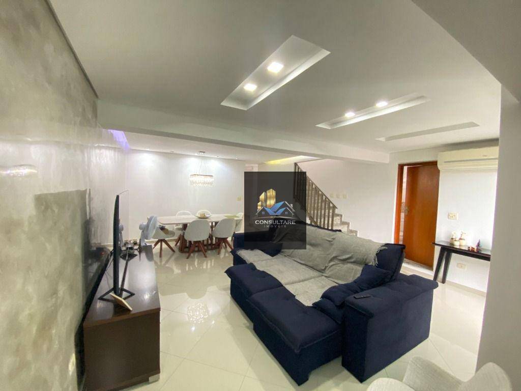 Casa à venda com 4 quartos, 212m² - Foto 2