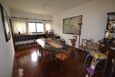 Apartamento à venda com 3 quartos, 222m² - Foto 7