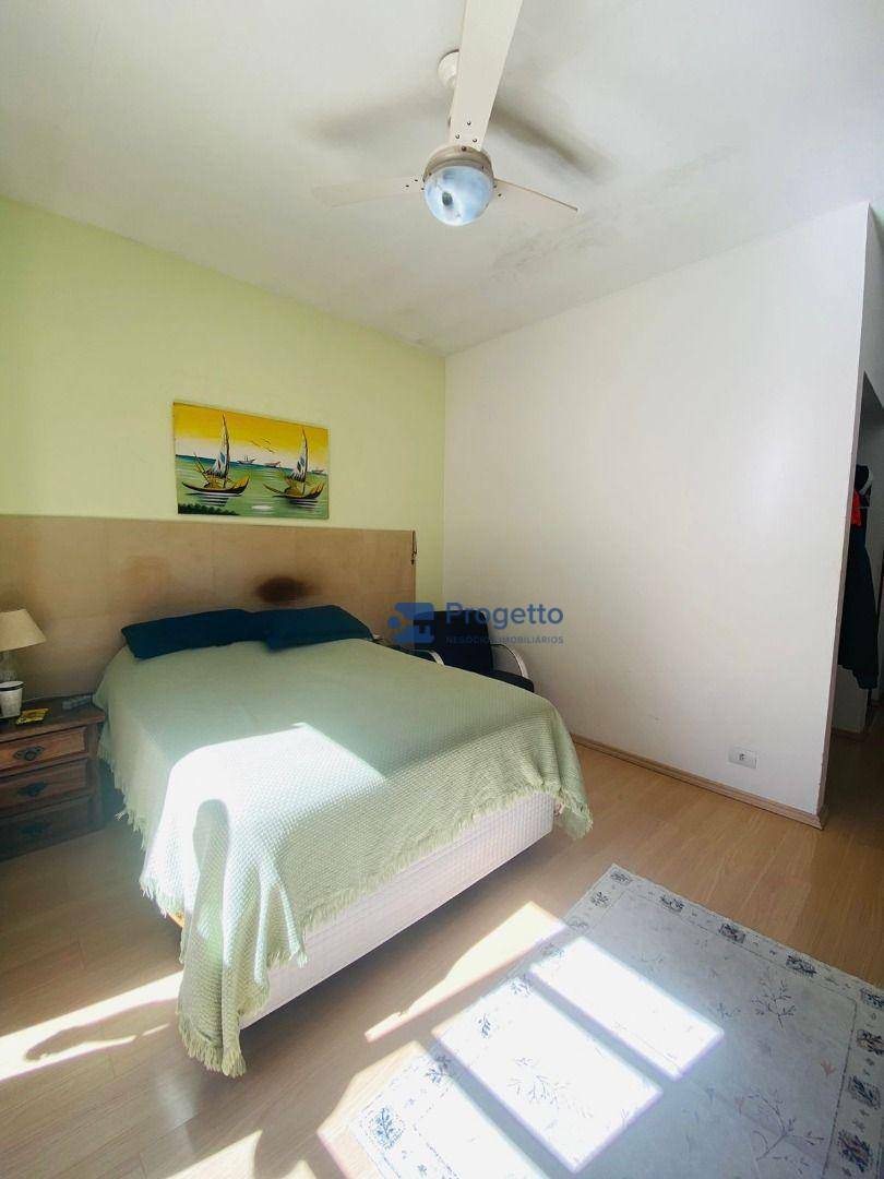 Casa de Condomínio à venda com 5 quartos, 250m² - Foto 21